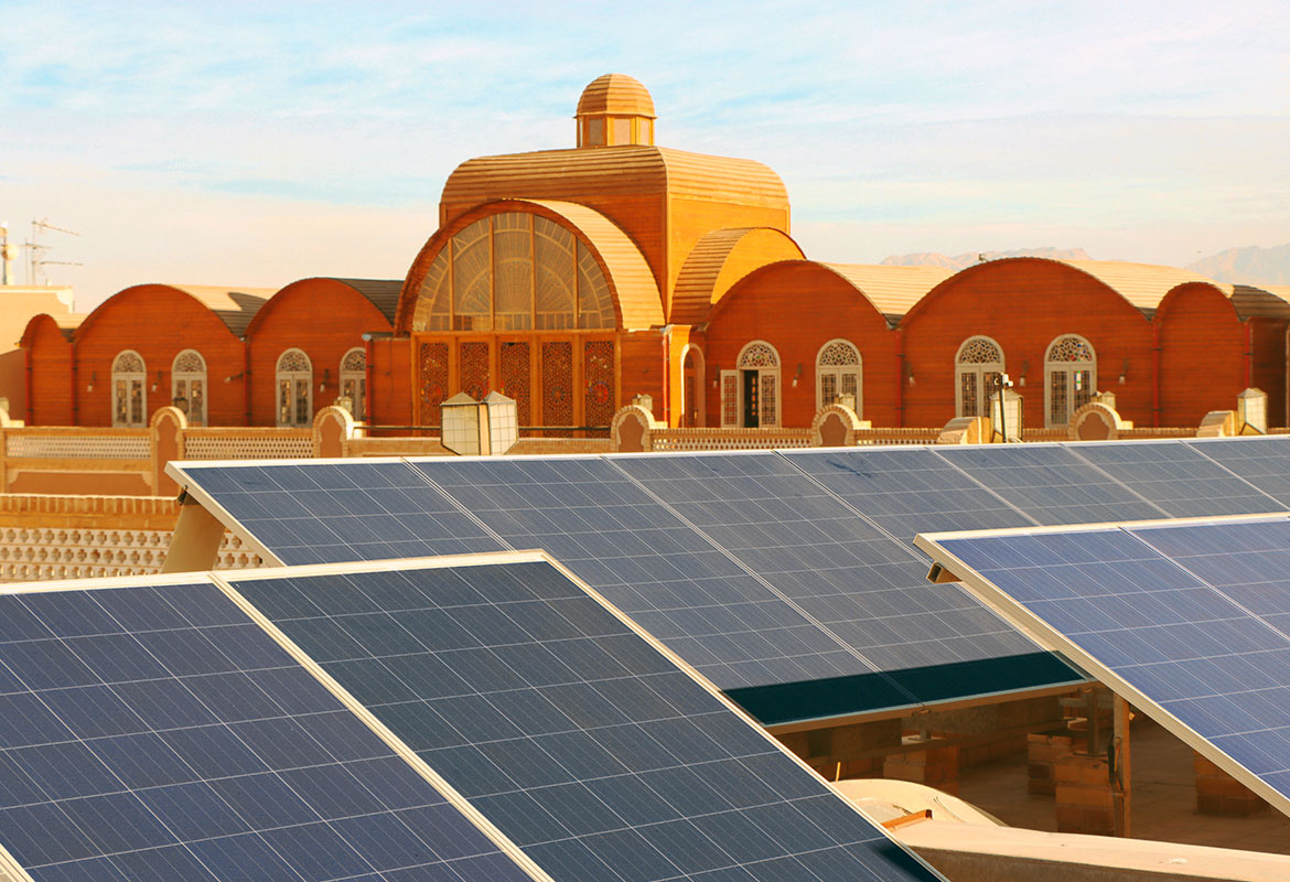 پروژه انرژی خورشیدی هتل داد یزد